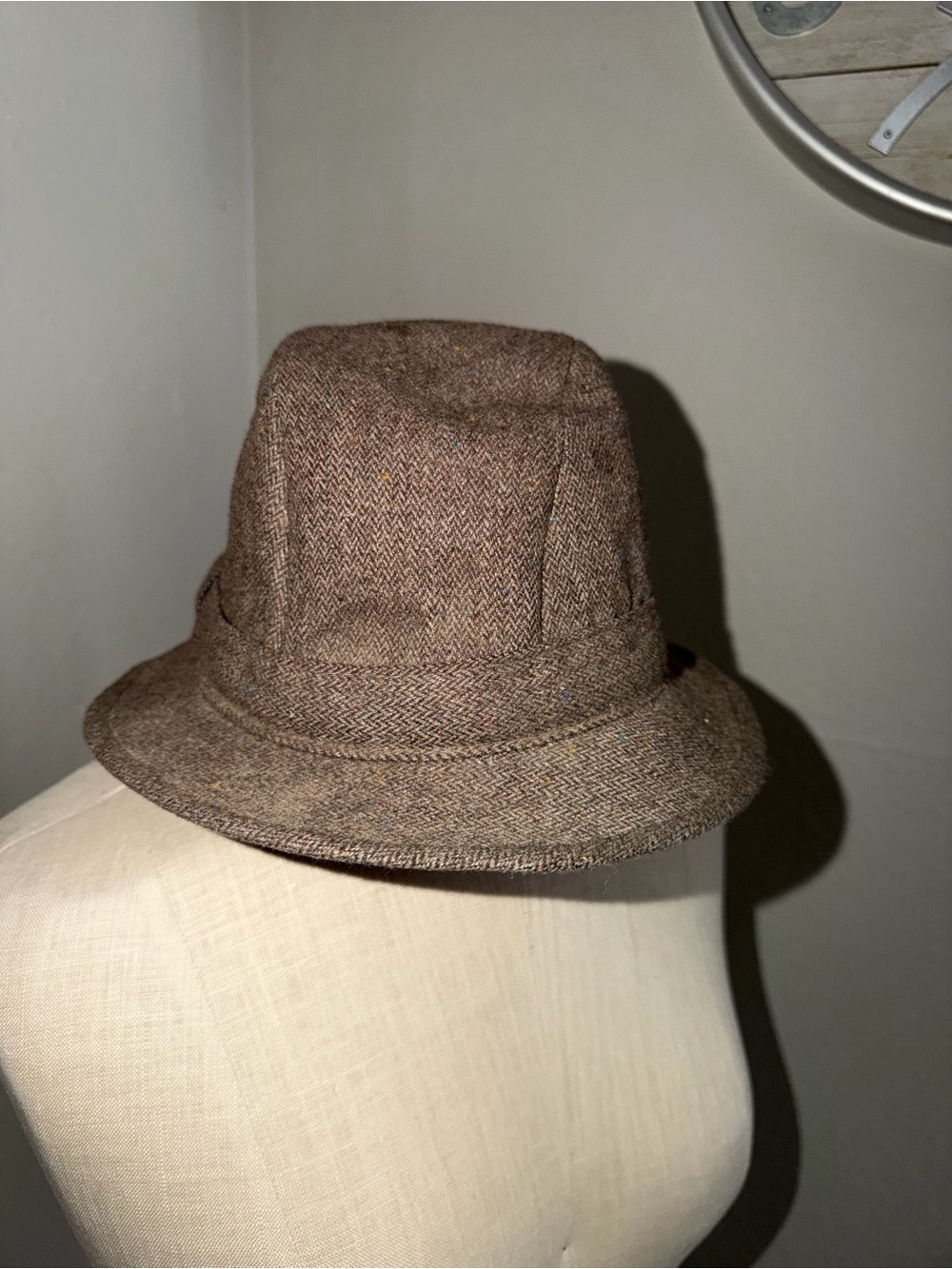 Vintage Hanover English Tweed Bucket Hat. Mint Condition Sz Medium